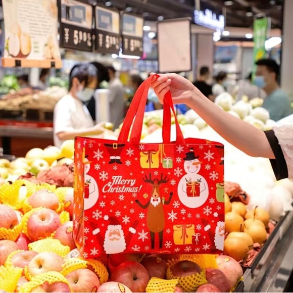 Christmas 4 piece reusable tote bags - Picture 2 of 7